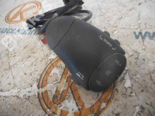 Steering wheel controls RENAULT MASTER II Van (FD) 2.5 D | BP2495660E15 