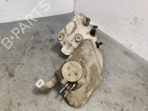 Used Windscreen washer tank Windscreen washer tank MERCEDES-BENZ S-CLASS (W220, V220) S 320 CDI (220.026, 220.126) (197 hp) 39693952 39693952