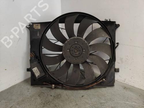 Køleventilator elektrisk Køleventilator elektrisk MERCEDES-BENZ S-CLASS (W220, V220) S 320 CDI (220.026, 220.126) (197 hp) 39693964 39693964