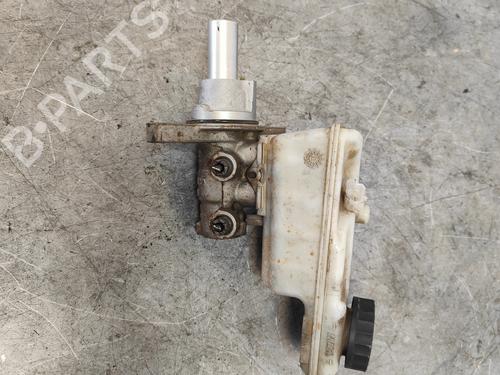 Used Brake master cylinder Brake master cylinder RENAULT KANGOO / GRAND KANGOO II (KW0/1_) 1.5 dCi 70 (KW0V, KW0A) (68 hp) 33698453 33698453
