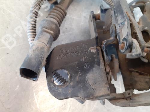 Hood lock VW GOLF IV (1J1)  | BP9872403C133 