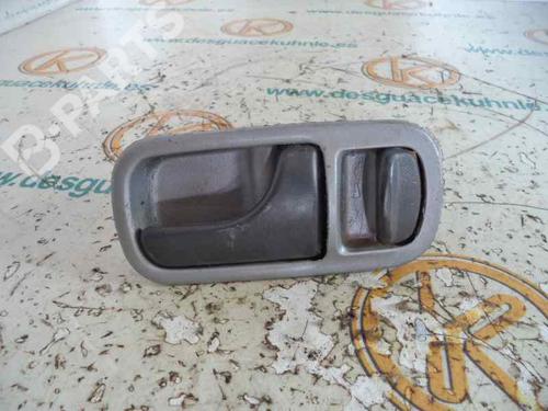 Used Front right interior door handle NISSAN TERRANO II (R20) 2.7 TDi 4WD (125 hp) 3218933