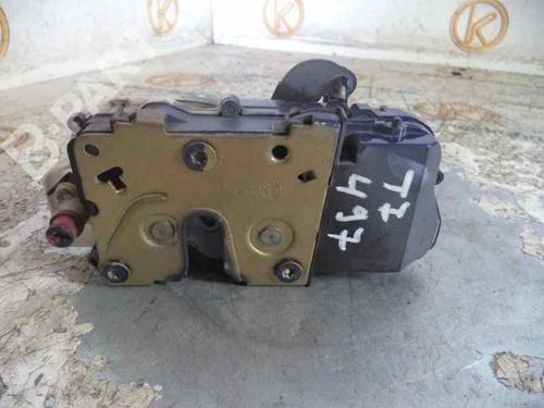 Used Rear left lock PEUGEOT 406 (8B) 1.9 TD (92 hp) 2455837