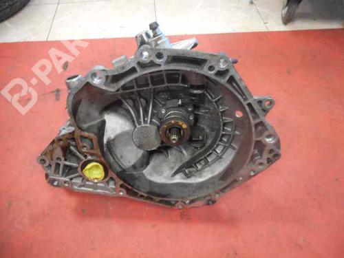 Getriebe für OPEL MERIVA A MPV (X03) [2003-2010]  2451907