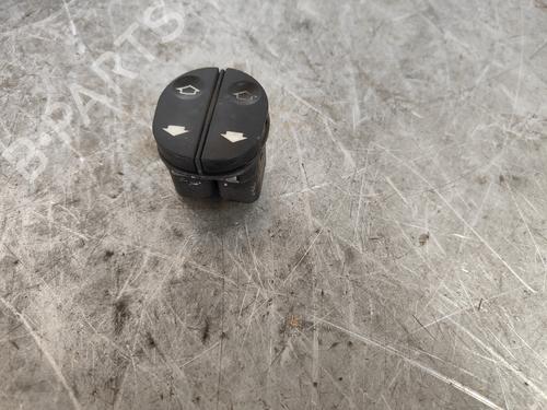 Used Left front window switch FORD FIESTA V (JH_, JD_) 1.6 16V (100 hp) 27303028