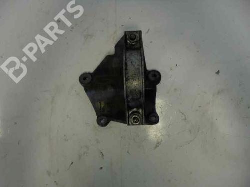 Used Engine mount FORD FOCUS I (DAW, DBW) [1998-2009]  10270328
