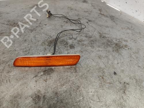 Used Left front indicator VOLVO V40 Estate (645) 2.0 (136 hp) 26239350
