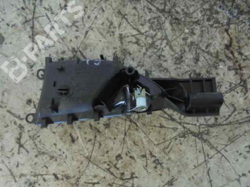 Rear left interior door handle MERCEDES-BENZ CLA Shooting Brake (X117) CLA 200 CDI / d (117.908) | BP6070628I15