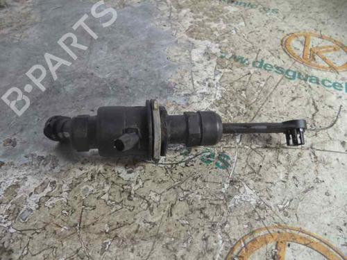 Used Clutch slave cylinder NISSAN MICRA III (K12) 1.2 16V (65 hp) 14194604