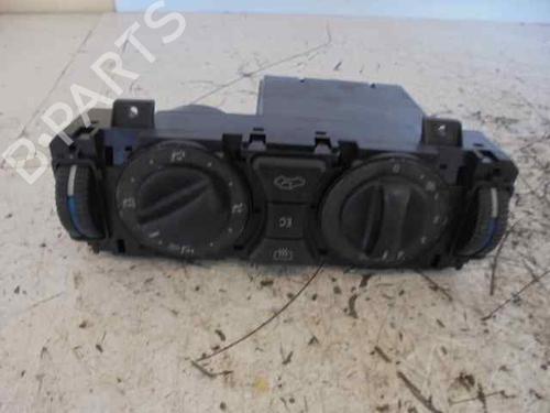 AC Styreenhet / Manøvreringsenhet MERCEDES-BENZ C-CLASS (W202) [1993-2000]  6120448