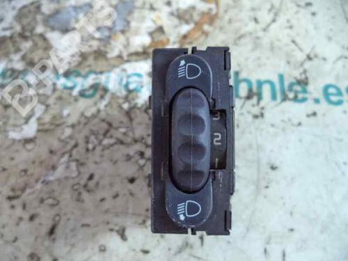 Used Headlight switch RENAULT MEGANE I (BA0/1_) 1.9 D Eco (BA0A, BA0U, BA0R) (64 hp) 2456430