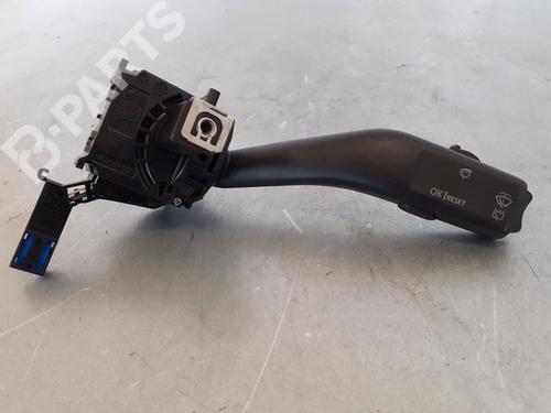 Used Steering column stalk SEAT TOLEDO III (5P2) [2004-2009]  8120793