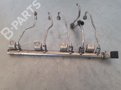 Used Injection rail BMW X6 (E71, E72) xDrive 50 i (449 hp) 7949520