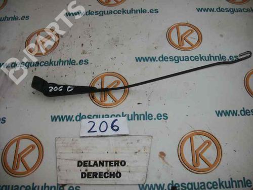 Used Front windshield wiper arm OPEL KADETT E (T85) [1984-1993]  6632424
