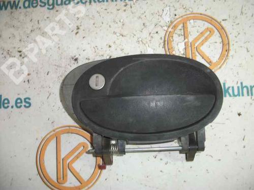 Venstre foran utvendig håndtak OPEL CORSA C (X01) 1.2 (F08, F68) (75 hp) 2449579