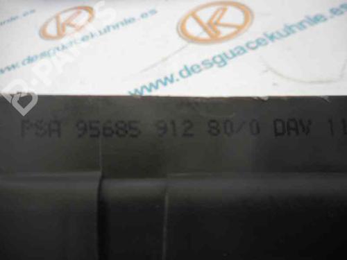 Fuse box CITROËN XSARA (N1)  | BP2471762E1 