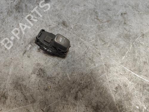 Used Right rear window switch VOLVO V40 Estate (645) 2.0 (136 hp) 26291335