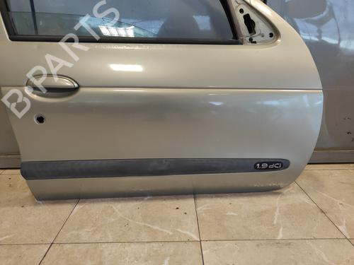 Right front door RENAULT MEGANE I (BA0/1_)  | BP30105456C3 