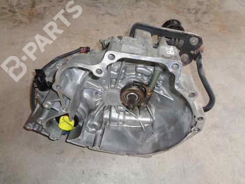 Used Gearbox NISSAN ALMERA I (N15) 2.0 D (75 hp) 2449036