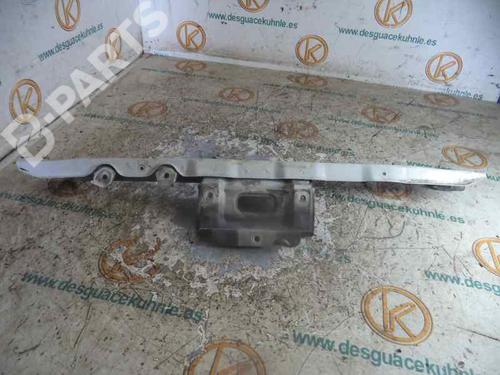 Used Crossmember NISSAN MICRA II (K11) 1.3 i 16V (75 hp) 8755532