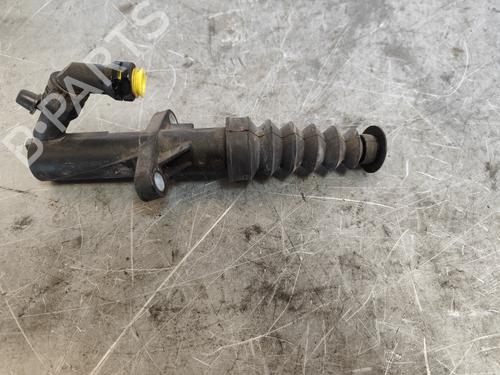Used Clutch slave cylinder CITROËN C4 I (LC_) [2004-2014]  26005599