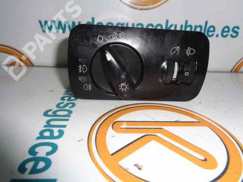 Used Headlight switch SEAT CORDOBA Vario (6K5) 1.9 TDI (90 hp) 2448035