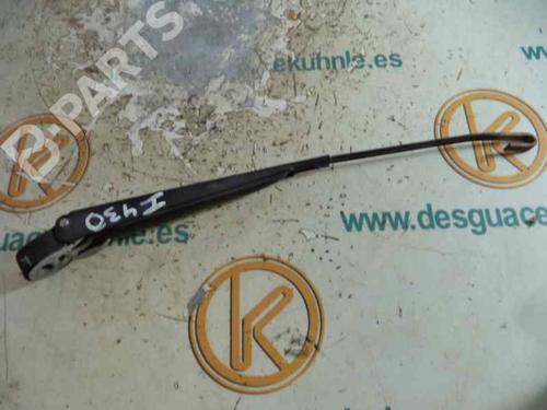 Used Front windshield wiper arm MERCEDES-BENZ 123 T-Model (S123) 300 T D (123.190) (88 hp) 3526985