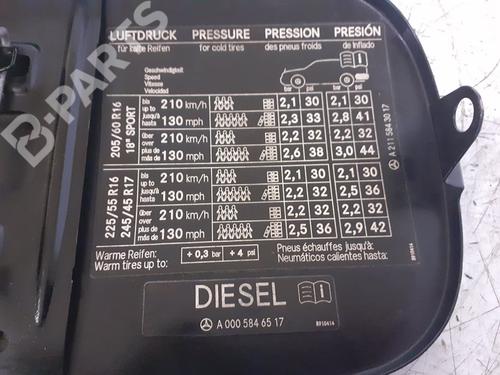 Fuel flap MERCEDES-BENZ E-CLASS (W211) E 220 CDI (211.008) | BP6976359C131 
