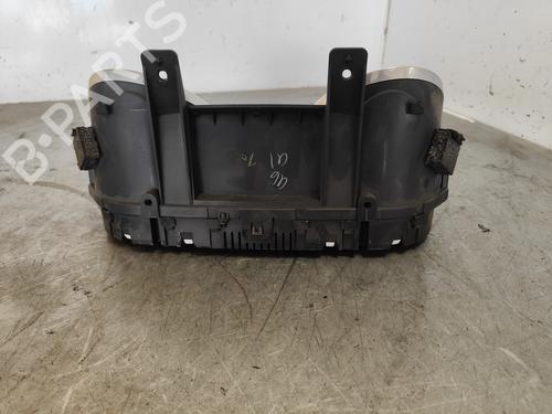 Instrument cluster JAGUAR XE (X760) 2.0 D AWD | BP29863668C47