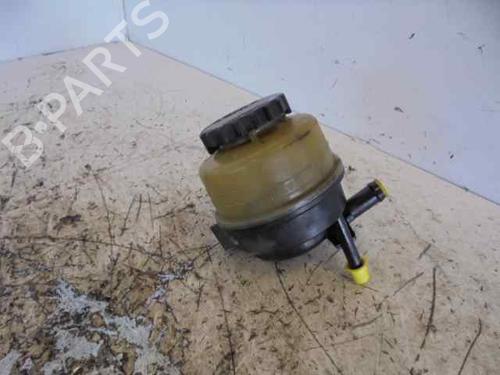 Used Power steering reservoir TOYOTA CELICA Coupe (_T20_) [1993-1999]  14186819