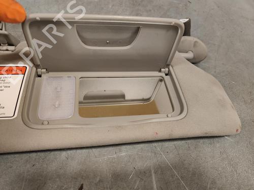 Used Right sun visor CHEVROLET CAPTIVA (C100, C140) [2006-2025]  12515587