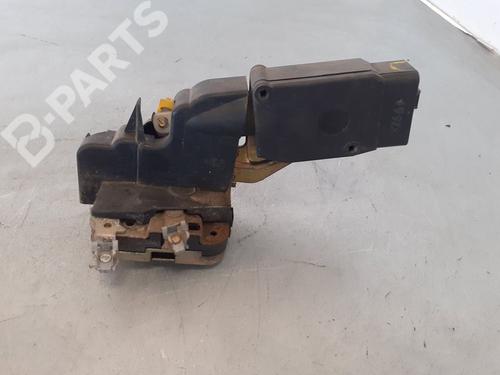 Used Front right lock VOLVO S40 I (644) 1.8 (115 hp) 8105102