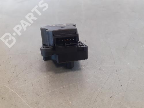 Heater blower motor MERCEDES-BENZ S-CLASS (W220) S 320 CDI (220.025, 220.125) | BP8931779M62 