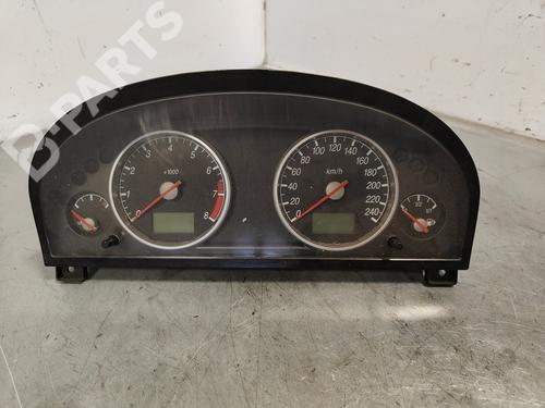 Used Instrument cluster FORD MONDEO III Saloon (B4Y) [2000-2007]  11133279