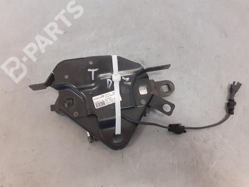 Used Tailgate lock PEUGEOT 207 CC (WD_) 1.6 16V (120 hp) 8246419