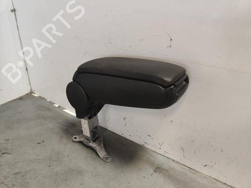 Armrest / Center console AUDI A6 C5 (4B2) 2.5 TDI (150 hp) 17962087