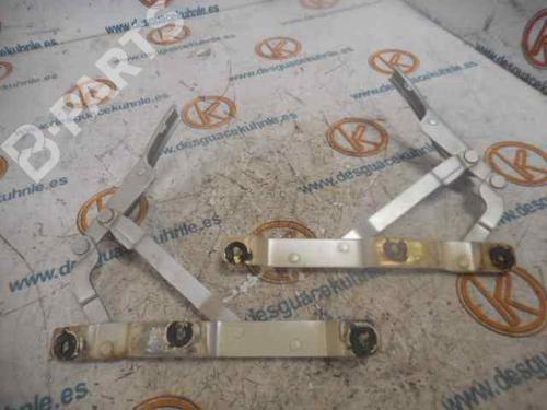 Used Tailgate lock PEUGEOT 406 Coupe (8C) 2.2 HDI (133 hp) 2494665