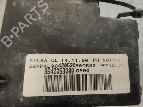 Fuse box PEUGEOT 607 (9D, 9U) 3.0 V6 24V | BP36073549E1 - Image 3