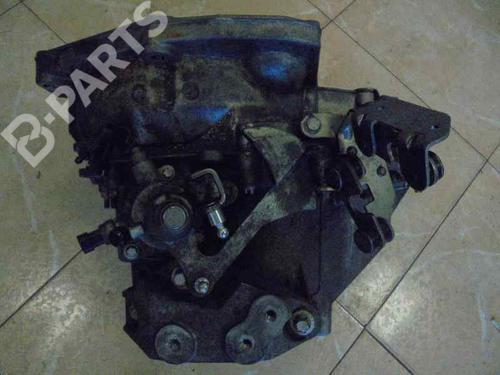 Used Gearbox SAAB 9-3 Estate (E50) 1.9 TiD (120 hp) 5325534