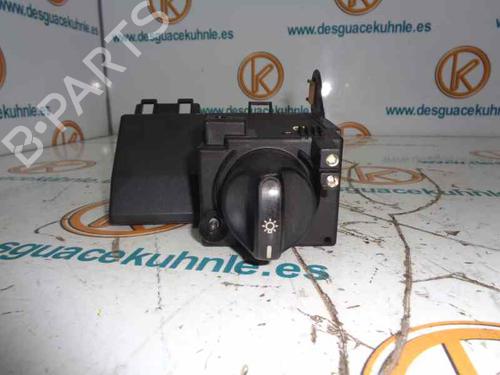 Used Headlight switch MERCEDES-BENZ E-CLASS (W210) E 300 D (210.020) (136 hp) 2469870