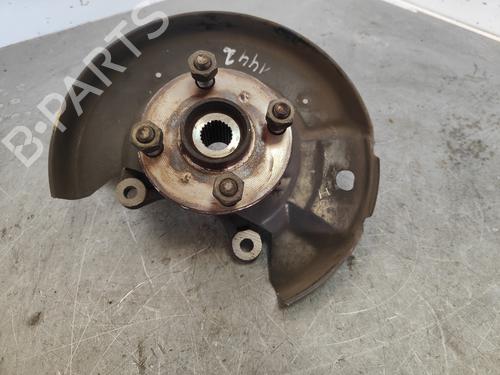 Used Left front steering knuckle TOYOTA YARIS (_P1_) 1.0 (SCP10_, SCP10R) (68 hp) 24174926