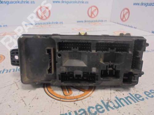 Fuse box VOLVO S40 I (644)  | BP2473498E1 