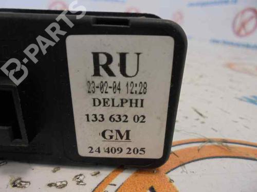 Left front window switch OPEL CORSA C (X01)  | BP2469142I27 