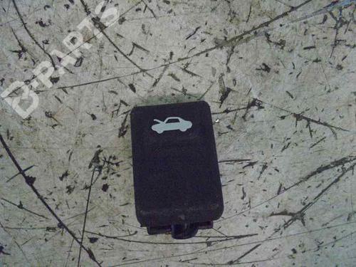 Used Hood lock HYUNDAI H-1 / STAREX Bus (A1) 2.5 TD 4WD (101 hp) 8780761