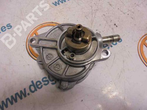 Vacuum pump MERCEDES-BENZ C-CLASS (W203) C 200 CDI (203.004) A6462300165 | LUK |