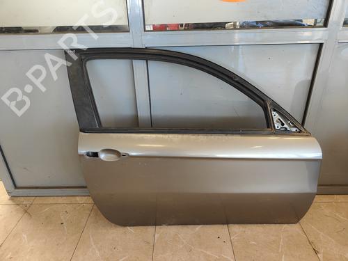 Dør høyre foran ALFA ROMEO 147 (937_) 1.9 JTD (937.AXD1A, 937.BXD1A, 937.AXV1A, 937.BXB1A,... (115 hp) 26282749