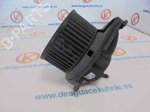 Used Heater blower motor MERCEDES-BENZ SPRINTER 4-t Van (B904) [1995-2012]  14182658