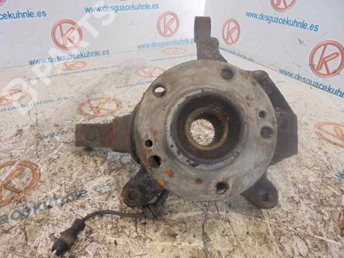 Used Left front steering knuckle RENAULT LAGUNA II (BG0/1_) 1.8 16V (BG06, BG0J, BG0M) (116 hp) 2495463