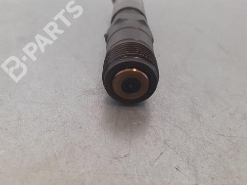 Injector MERCEDES-BENZ C-CLASS (W202) C 250 Turbo-D (202.128) | BP7560744M100 