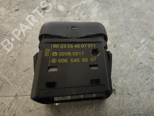 Switch MERCEDES-BENZ VITO Van (W638) 112 CDI 2.2 (638.094) | BP13526024I30 